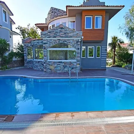 Villa Oeluedeniz *