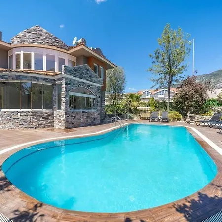 Oeluedeniz Villa *